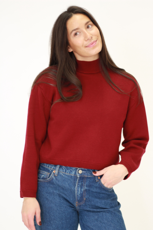 100% extrafine merino wool red mockneck sweater