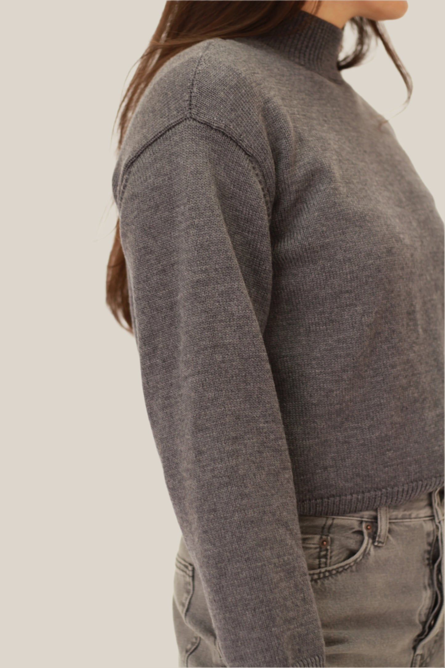 100% extrafine merino wool grey mockneck sweater